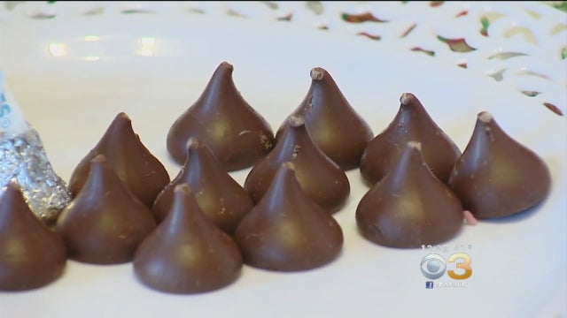 broken-hershey-kisses.jpg 