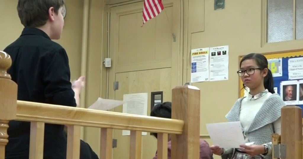 New Mock Court Room Putting Students Into Legal RolePlay CBS New York