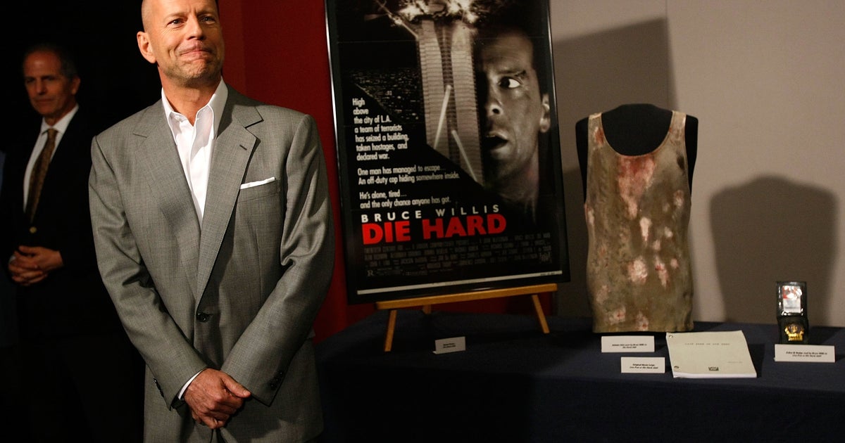 NYPD And LAPD Wade Into 'Is Die Hard A Christmas Movie' Debate Good