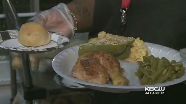 oakland-homeless-christmas-kpix.jpg 