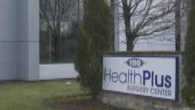 cbsn-fusion-new-jersey-health-scare-patients-possibly-exposed-to-hiv-hepatitis-healthplus-surgery-center-thumbnail-1744014-640x360.jpg 