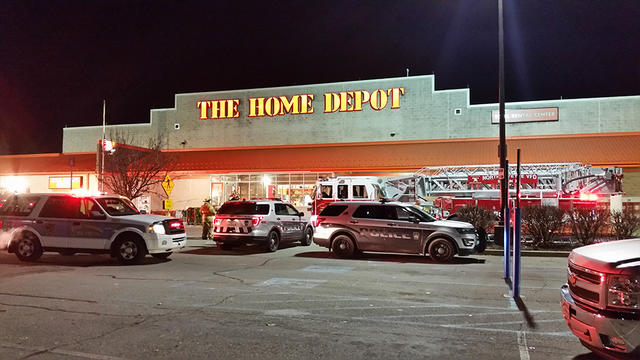 Home-Depot-Fire-Robinson-Mall.jpg 