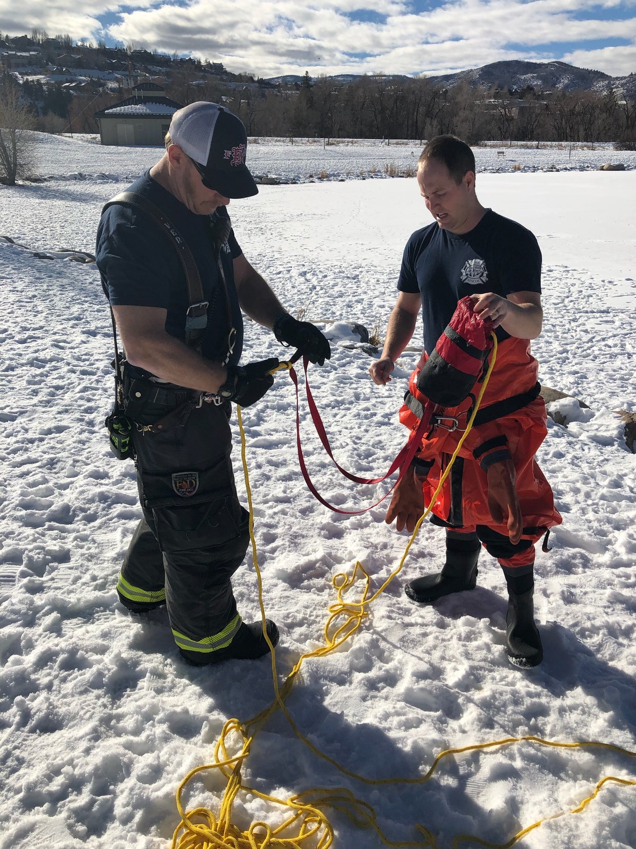 Citizens Rescue Woman From Icy Pond With Park's New Rope System CBS
