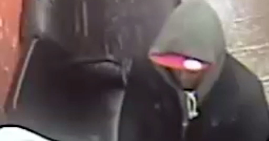 Police: Gunman Locks 6 People In Back Room During Salon Robbery - CBS ...