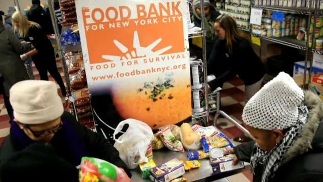 cbsn-fusion-government-shutdown-could-affect-food-stamp-program-tax-refunds-thumbnail-1751756-640x360.jpg 