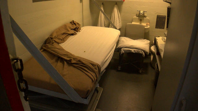 stillwater-prison-cell.jpg 