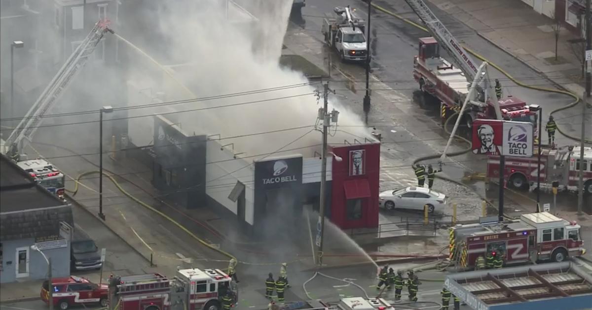 Two-Alarm Fire Sparks At Taco Bell, KFC In Wilmington - CBS Philadelphia