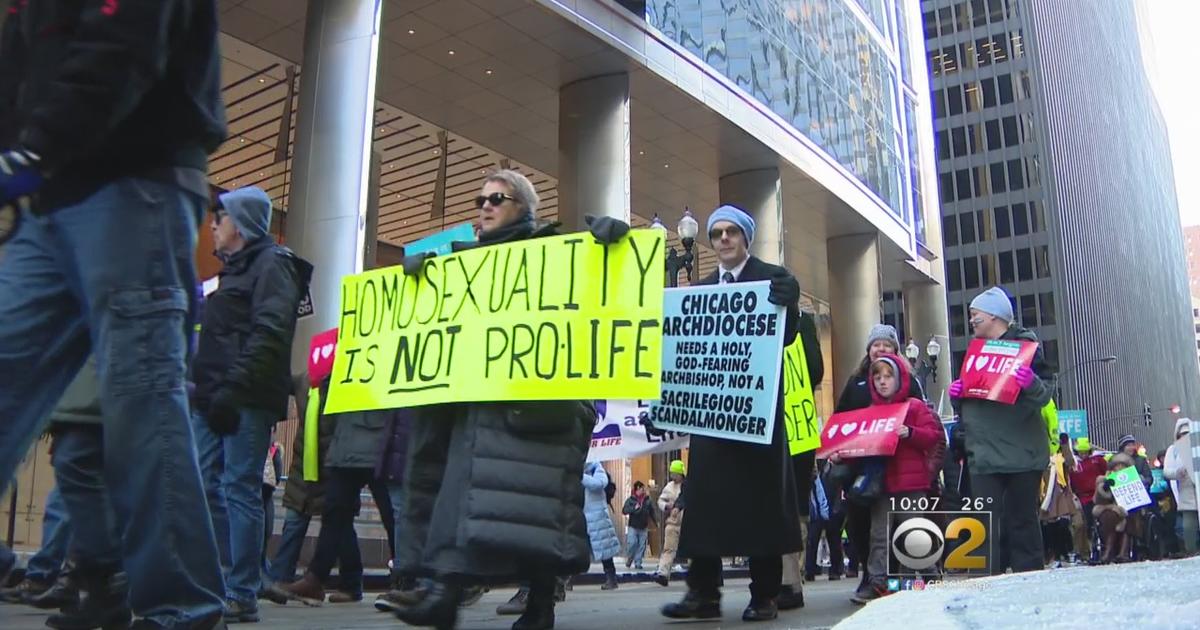 Pro-Life And Pro-Choice Marches Bring Thousands To Chicago's Streets ...