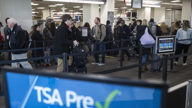 Government Shutdown Airports 