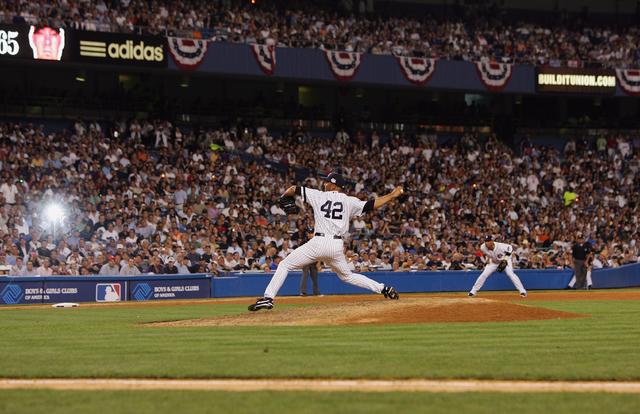 Yankees Legend Mariano Rivera Becomes First Player Elected To Baseball Hall  Of Fame Unanimously - CBS New York