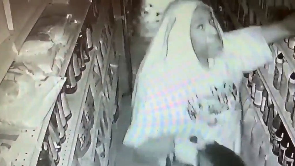 Supermarket Burglar Caught On Camera Breaking In & Out Through Ceiling ...