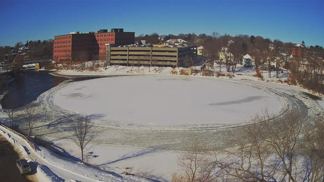 westbrook-maine-ice-disk-webcam.jpg 