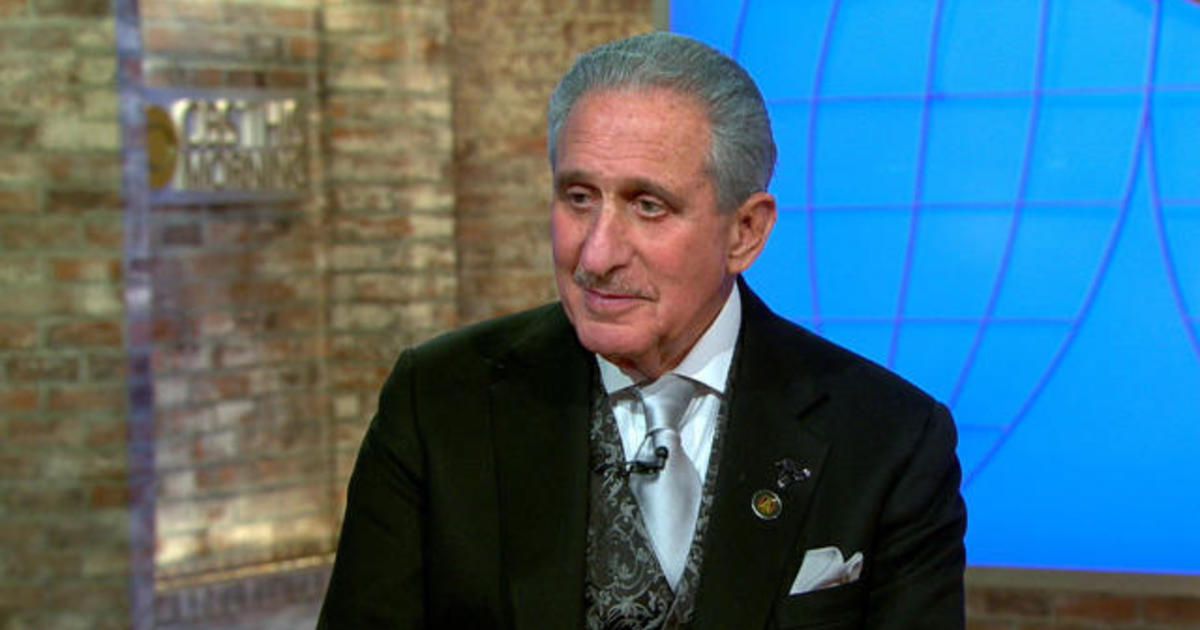 Falcons owner Arthur Blank misses first regular season game ever 