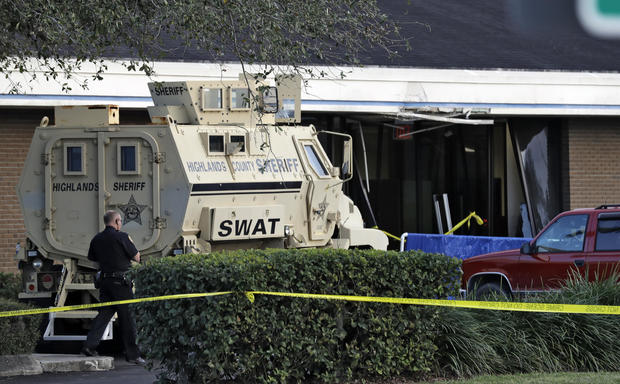 Sebring, Florida, SunTrust deadly bank shooting 