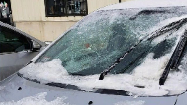 crackedwindow.jpg 
