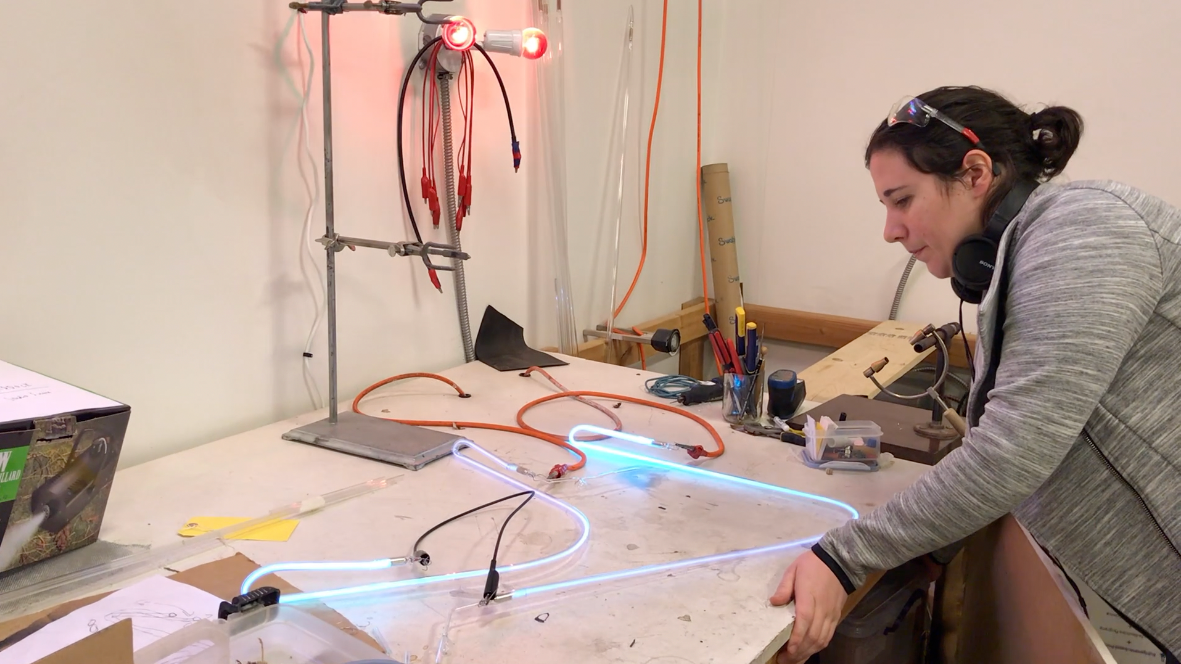 Glass Artist Ashley Goodwyn (credit: CBS2) 