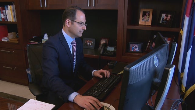 phil-weiser-6pkg_frame_156.jpg 