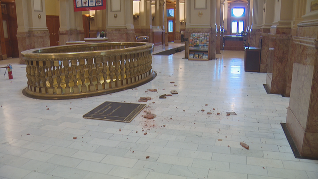 capitol vandalism rs raw 01 concatenated 132302_frame_0 