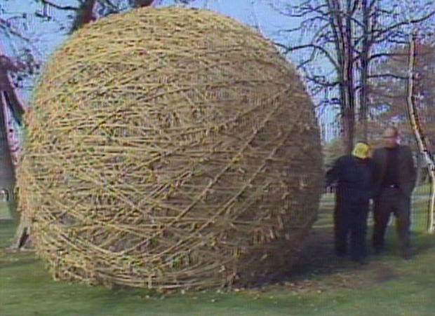 largest-ball-of-twine-in-the-world-promo.jpg 