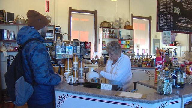 Romancing the Bean (1) 