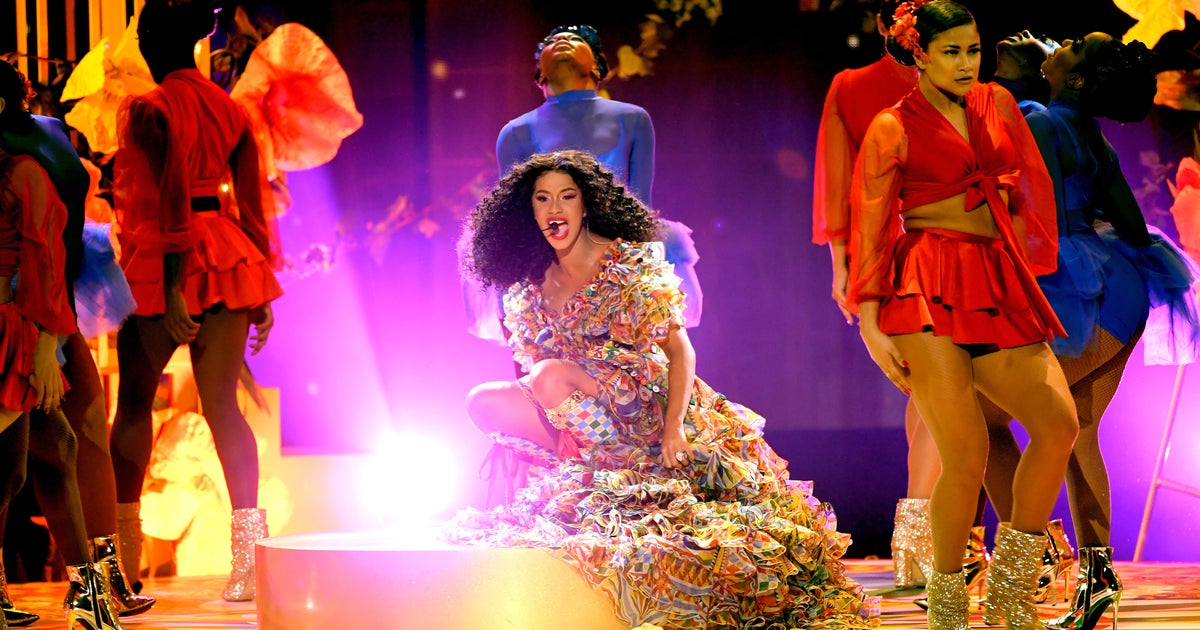 Cardi B Turned Down Super Bowl Halftime Performance In Support Of Colin