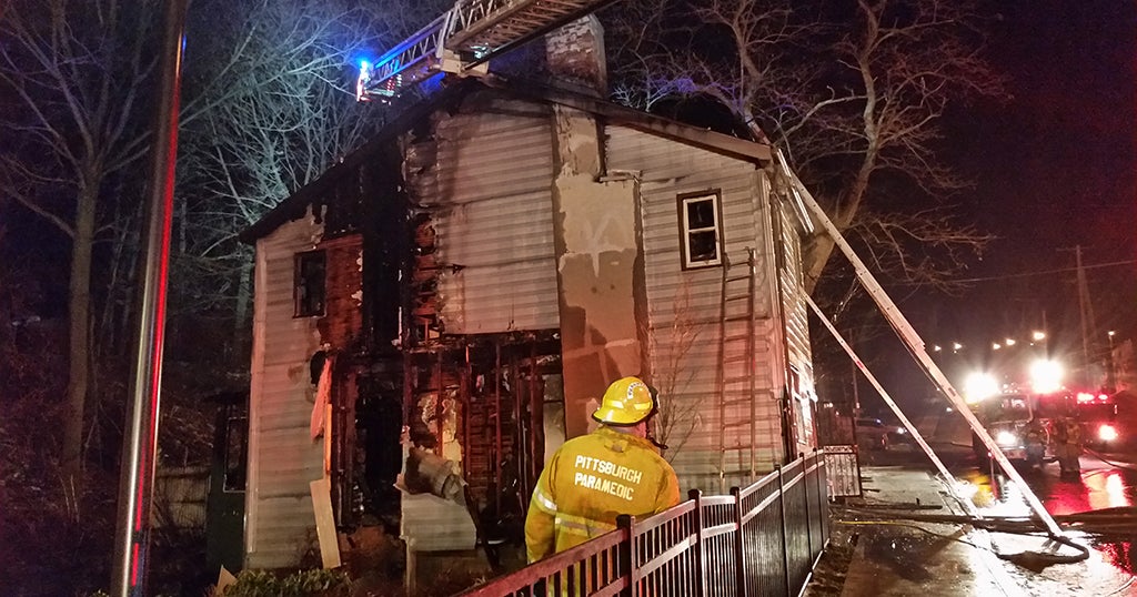 1 Firefighter Evaluated At North Side Building Fire - CBS Pittsburgh