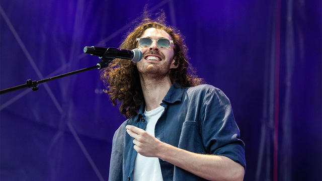 hozier.jpg 