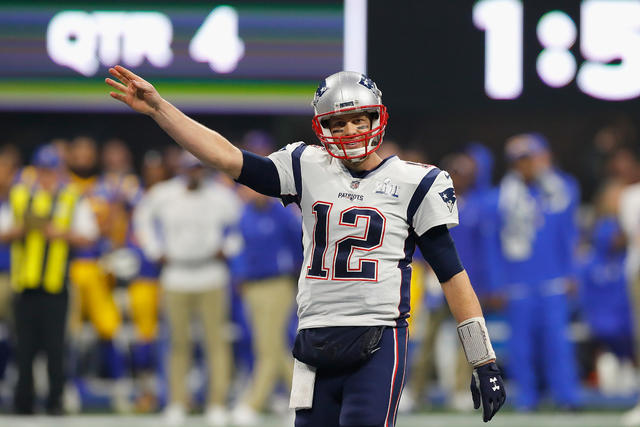 Patriots beat Rams 13-3 in lowest scoring Super Bowl ever