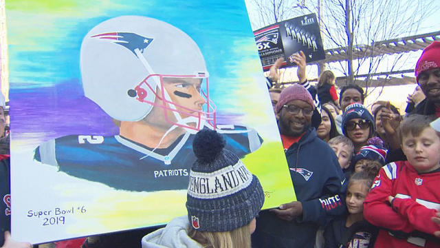 A Duck Boat Down Memory Lane: Photos of Tom Brady at Patriots Super Bowl  Parades – NBC Boston