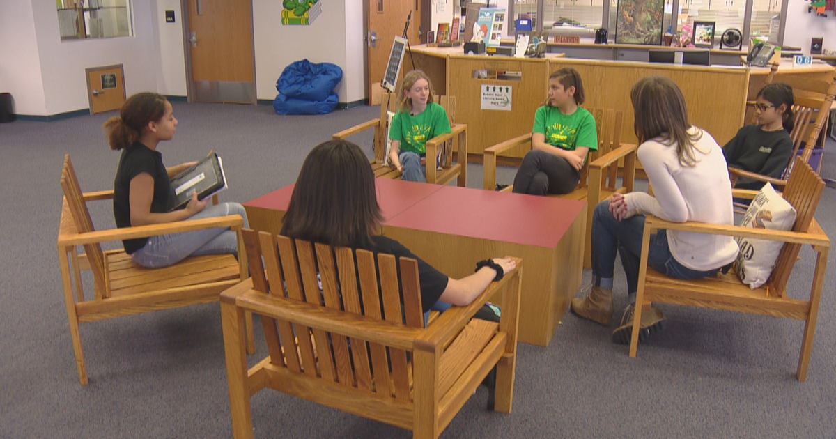 Middle School Asking For Donations To Build Students' Dream Library ...