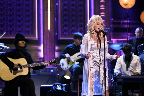 DOLLY PARTON AND FRIENDS 