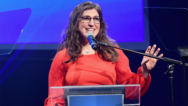 mayim-bialik.jpg 