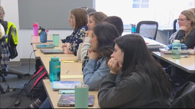 BURN SURVIVORS TEACH NURSES 12VO1_frame_617