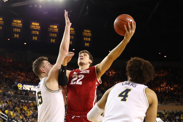 Wisconsin v Michigan 