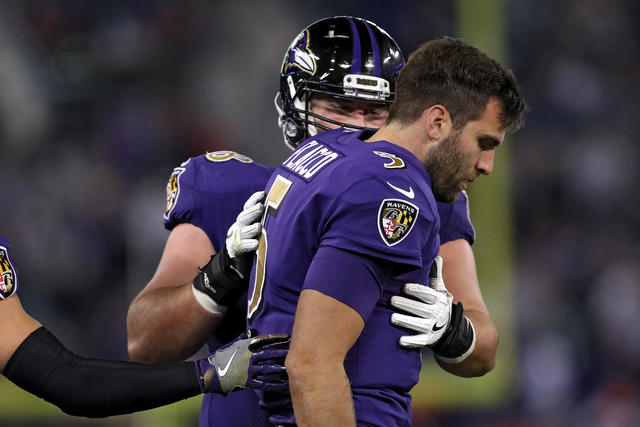 Joe Flacco and the Baltimore Ravens - Bearport Publishing