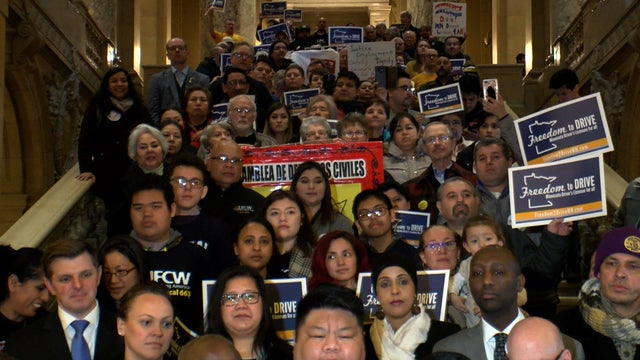 capitol-rally-for-giving-drivers-licenses-to-undocumented-workers.jpg 