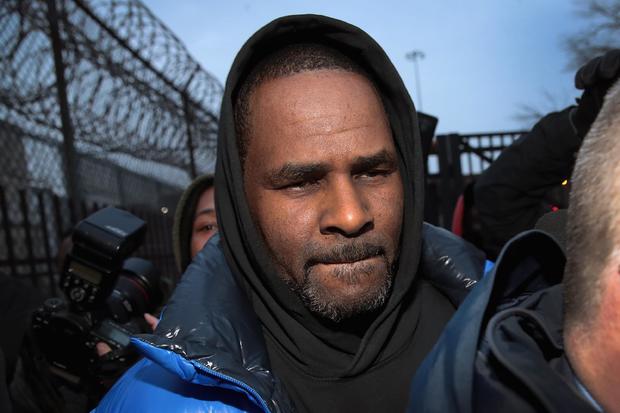 R. Kelly leaves jail 