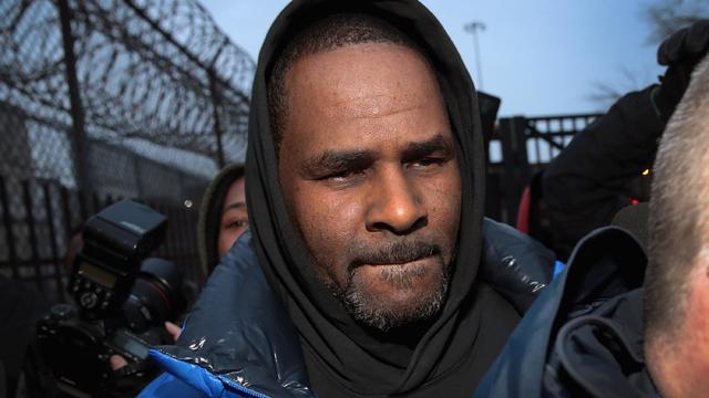 R. Kelly leaves jail 