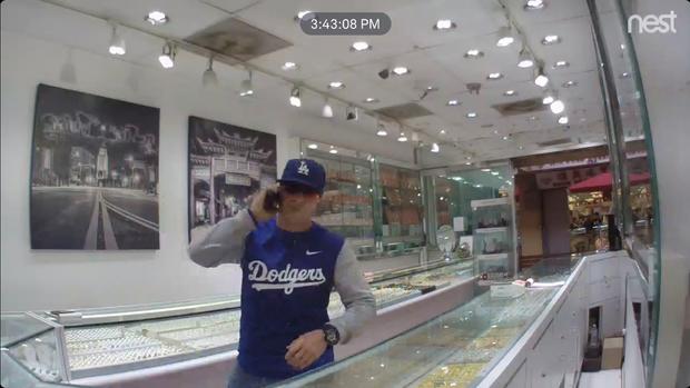 Suspect Impersonates LAPD Detective During Chinatown Jewelry Store Robbery 