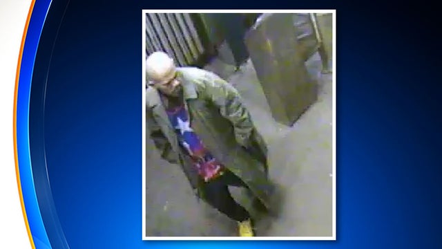l-train-elderly-assault-nypd.jpg 