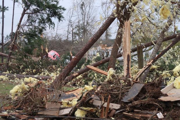 Alabama Tornado Aftermath 