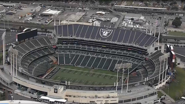 Oakland Raiders sign lease on O.co Coliseum for 2016 season