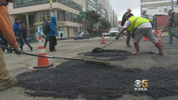 Pothole repair San Francisco (CBS) 