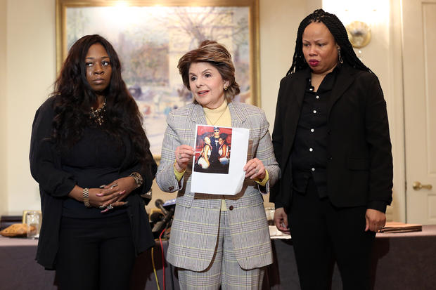 Gloria Allred Holds Press Conference As Two New Accusers Of R. Kelly Misconduct Come Forward 
