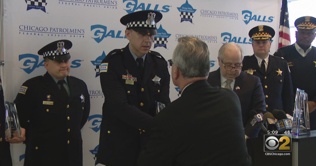 Officers From The Front Line Of The Mercy Hospital Shooting Honored ...