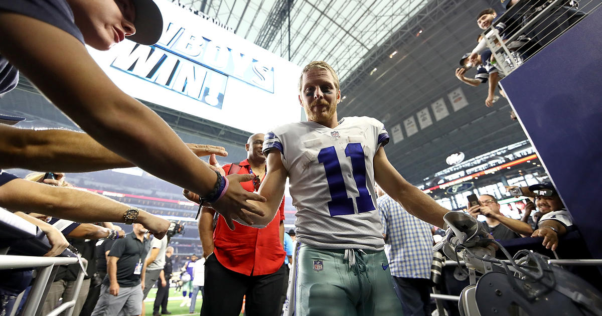 Wide Receiver Cole Beasley Leaving Cowboys For 4-Year Deal With Bills - CBS  Texas