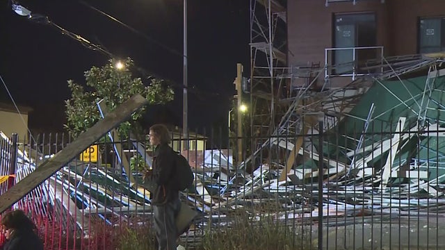 hollywood-scaffolding-collapse.jpg 