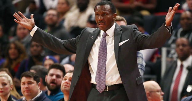 Heat Top Pistons On 210 Run CBS Detroit