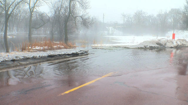 minnehaha-creek.jpg 