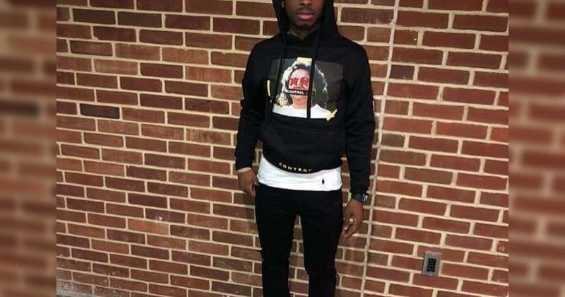 Philadelphia Police Searching For Gunman After 23-Year-Old College ...